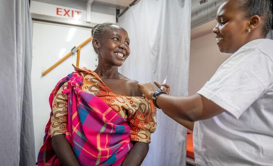 Ex-ministra da Saúde da Guiné-Bissau liga avanços na cobertura universal de saúde à inclusão 